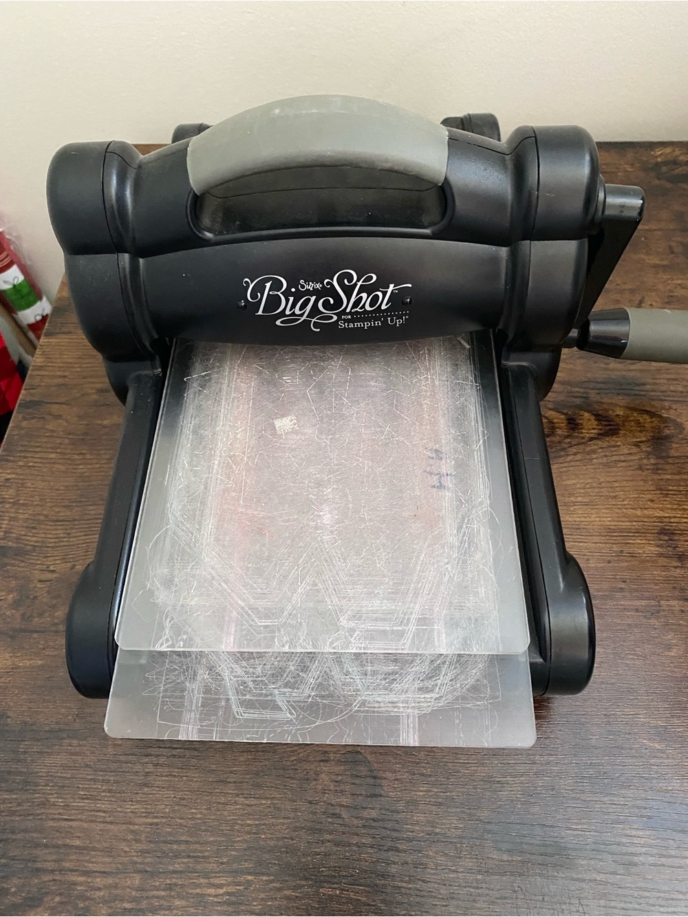 Sizzix Big Shot Die Cutting Machine - Black and Gray